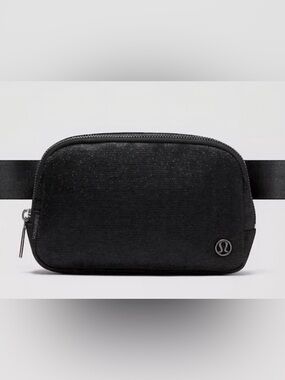lululemon athletica Black Crossbody Waist Bag